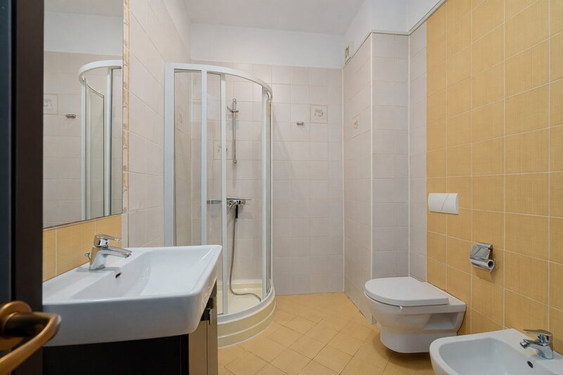 Baneasa, 4 camere, Erou Iancu Nicolae, 175 mp, 2 parcari